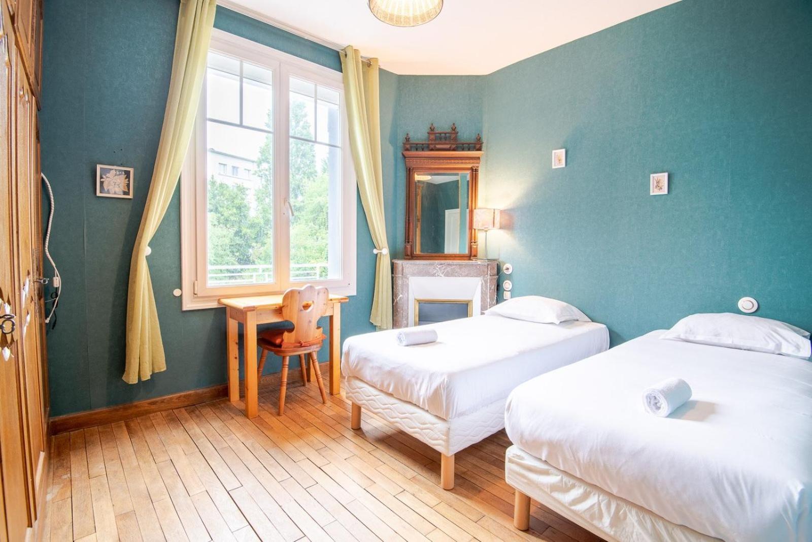 Le Stalingrad - Saint-Pierre-Des-Corps Hotel Екстериор снимка